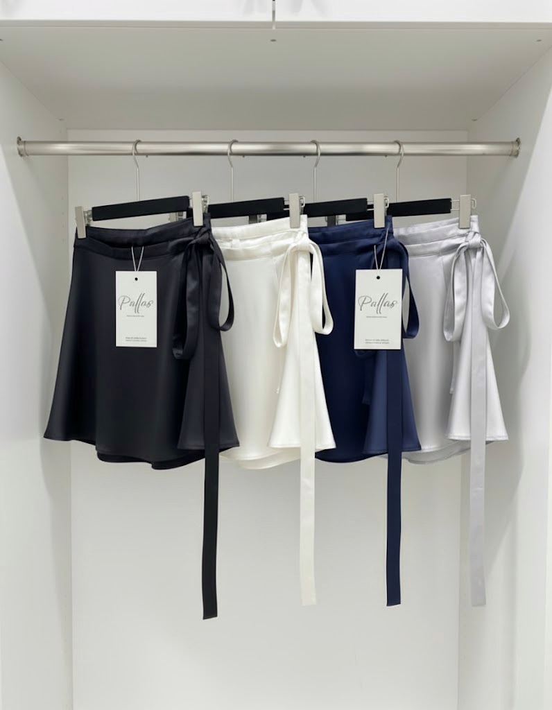 دامن کوتاه ساتن زنانه