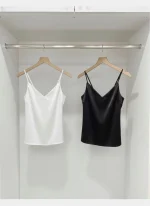 تاپ ساده ساتن زیر کت مجلسی