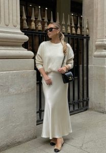 استایل خیابانی دامن ساتن زارا ترند