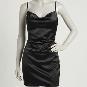 پیراهن یقه شل مجلسی ساتن کوتاه